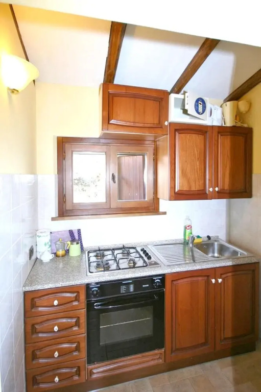 House With one Bedroom in Ramazzano - Le Pulci, With Pool Access and Furnished Garden - 55 km From the Slopes