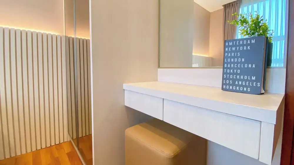 Spacious And Homey 2Br Apartment With Private Lift At The Kencana Residence