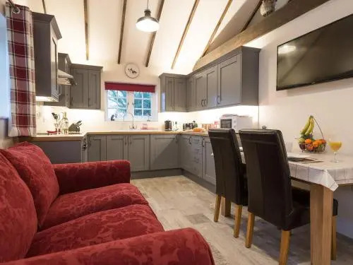 Kingfisher Cottage