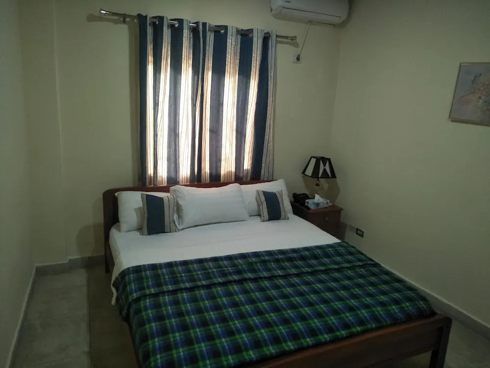 Diana Hotel