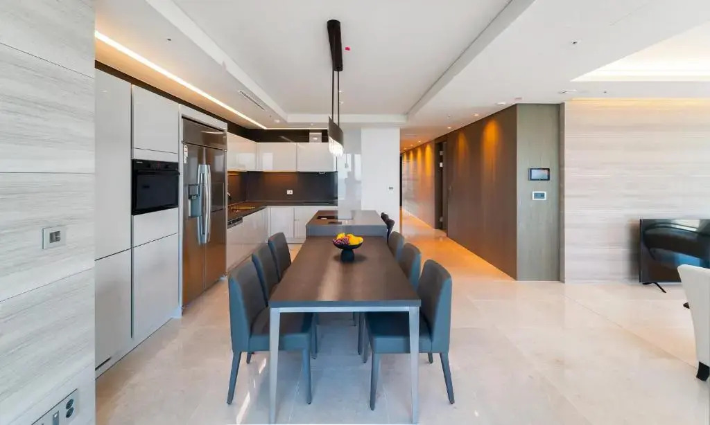 New CZ LCT Residence