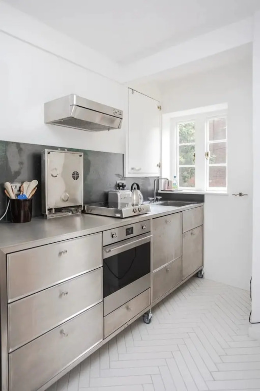 Stylish and Unique 1 Bedroom Flat in Shoreditch