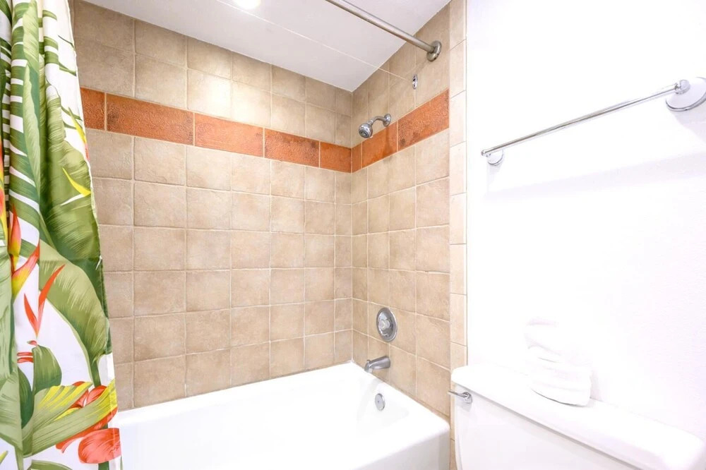 K B M Resorts- Ks-258 Ocean-front Views, 2Bd Large Floorplan, Steps to Pools and Beach!