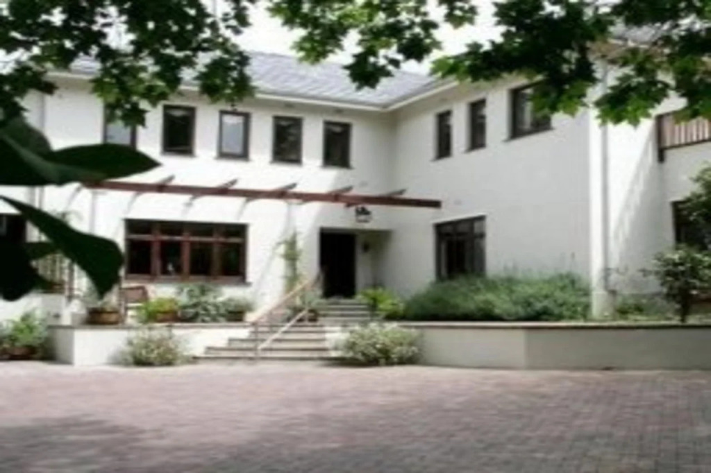 Fernwood Manor Boutique Guest House