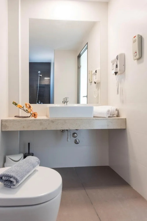 This is Amazing Adult Only Hotel to Stay Wail Malia