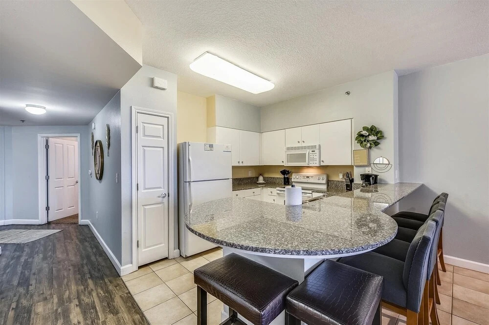 Shores of Panama 328 - Low Floor HUGE 3 Bedroom+Bunk Room, Reserved Parking. 3 Condo by RedAwning