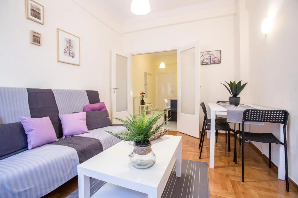 Cute flat in Central Athens