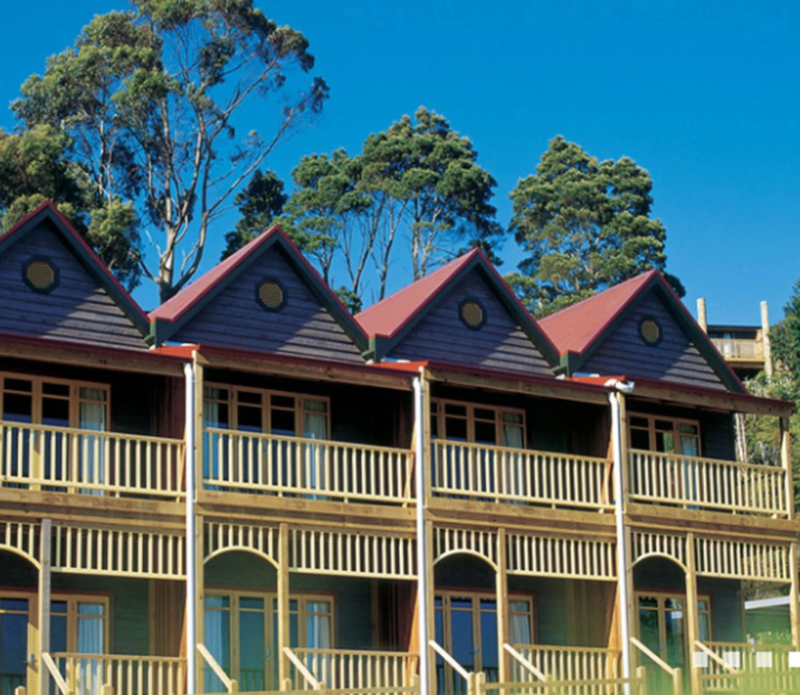 Strahan Village