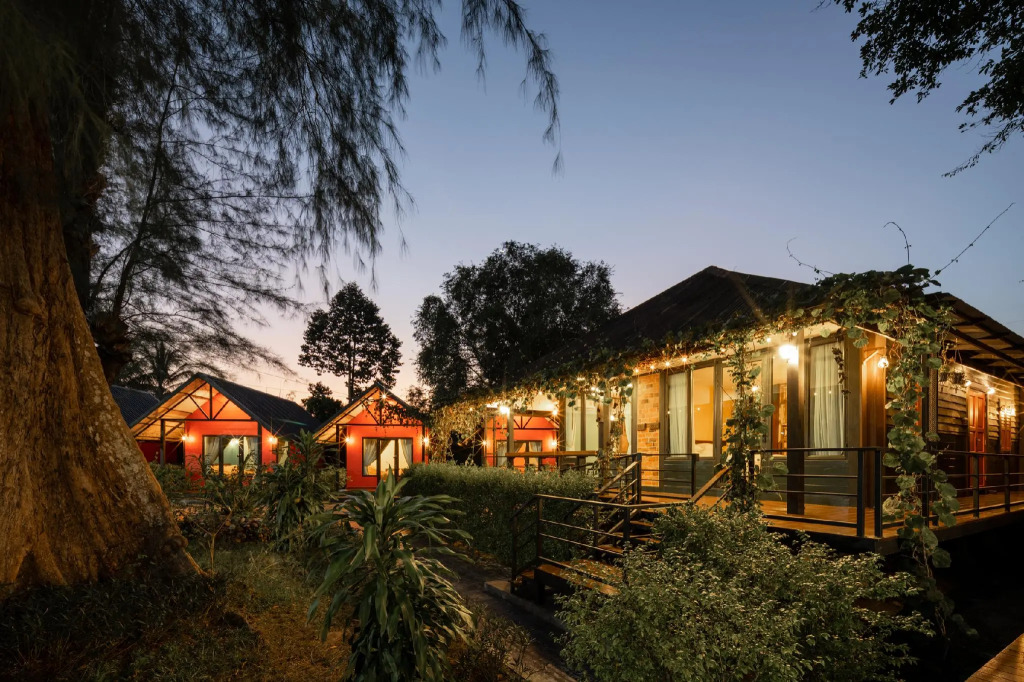 ST Resort