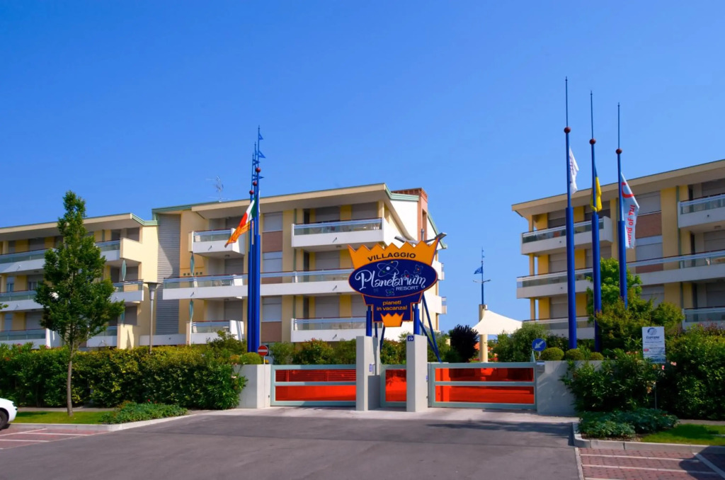 Aparthotel Planetarium Resort