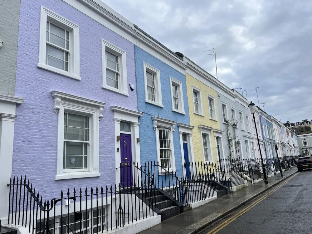 Newly Refurbished - Awesome 3 Bedroom Notting Hill Very Central With a Balcony