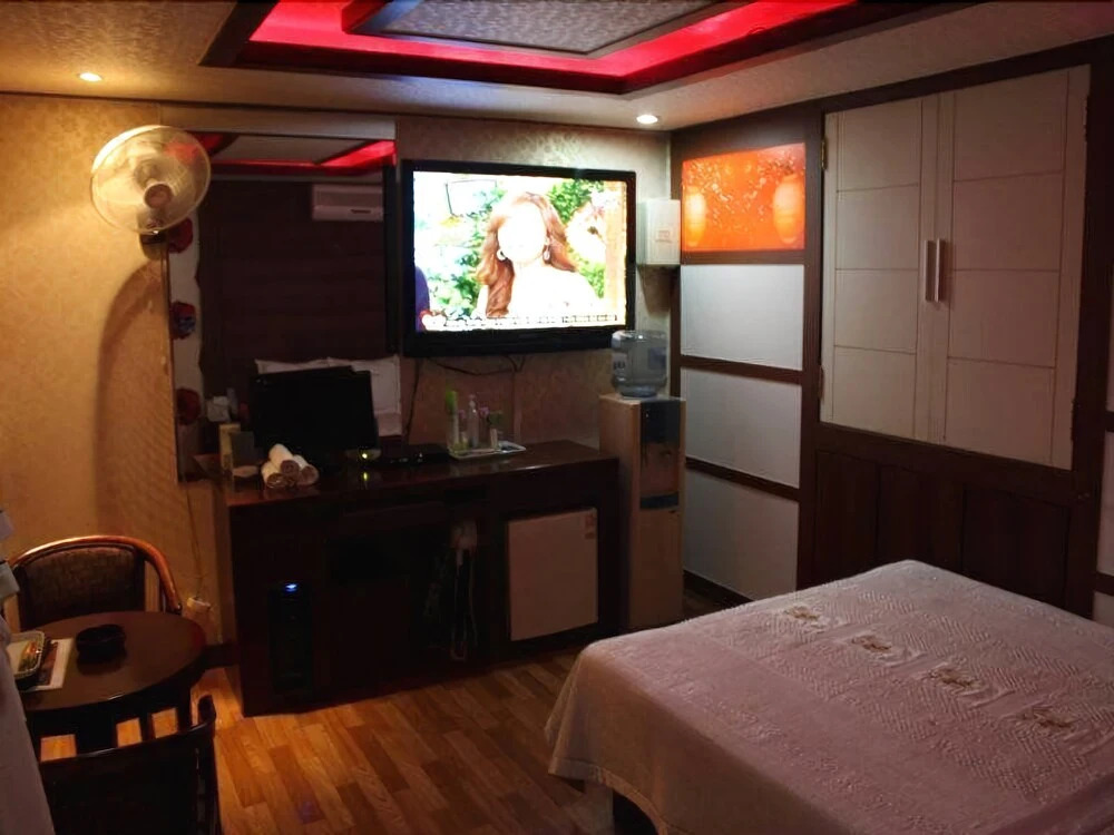 Picasso Motel
