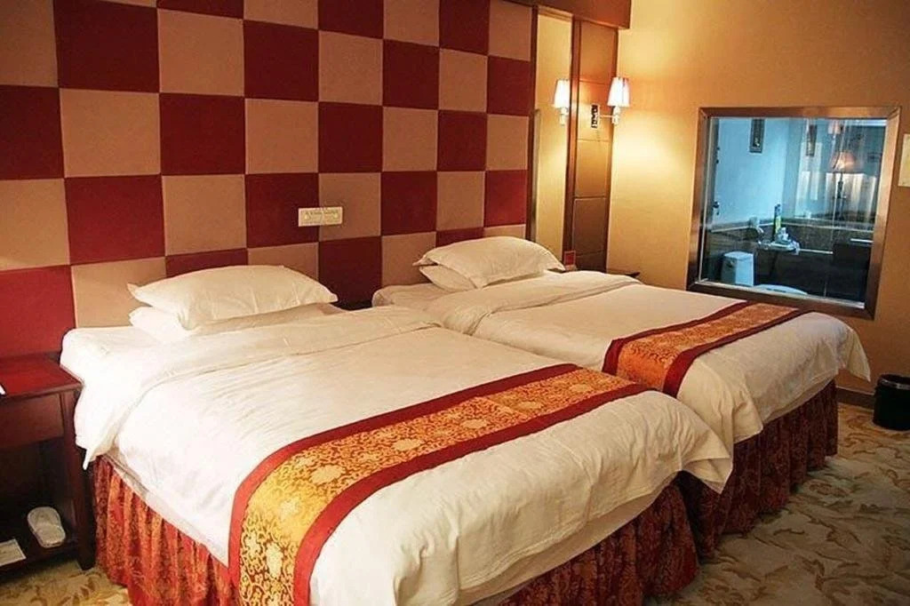 Tianyi Hotel