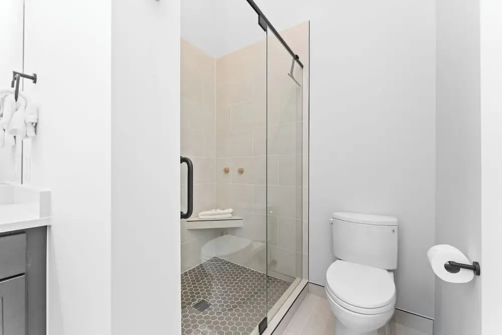 Brightwood #301, Building 2