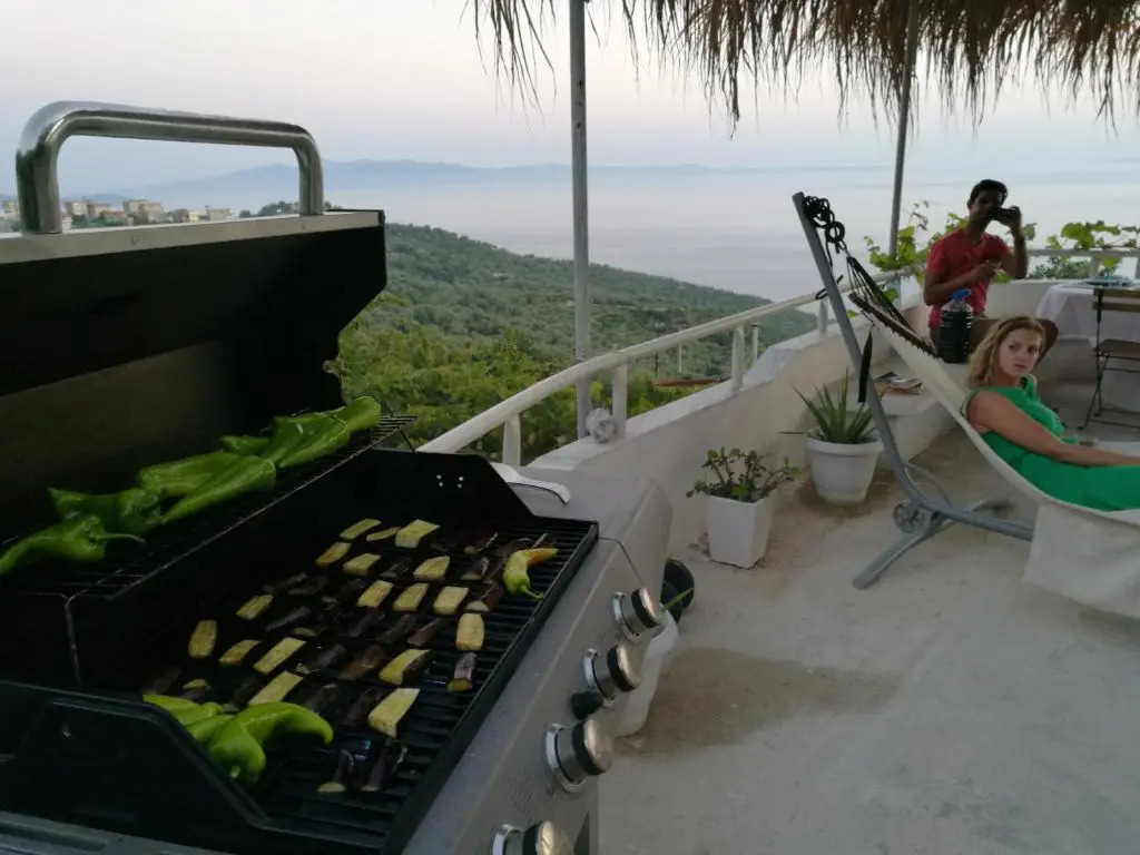 Piqeras Relax Guest House