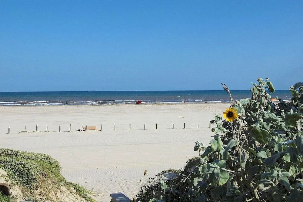 Holiday Beach House 3Br Home