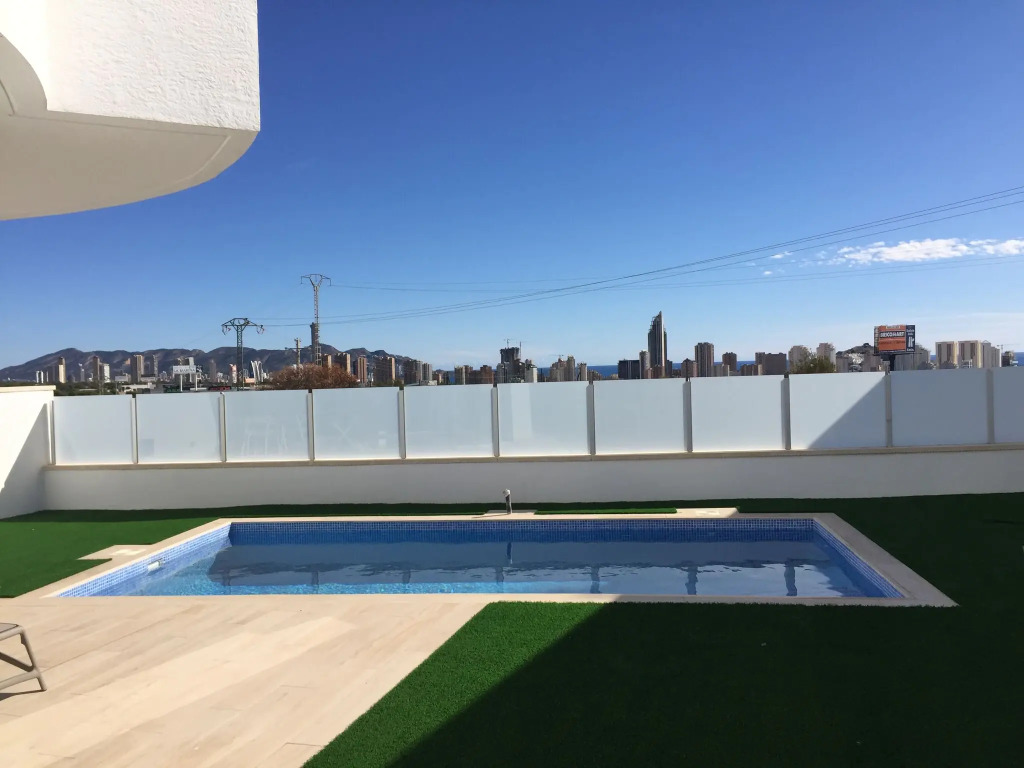Modern holiday home in Finestrat with sea views