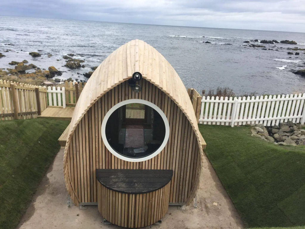 Pew With a View - Seafront Cottages
