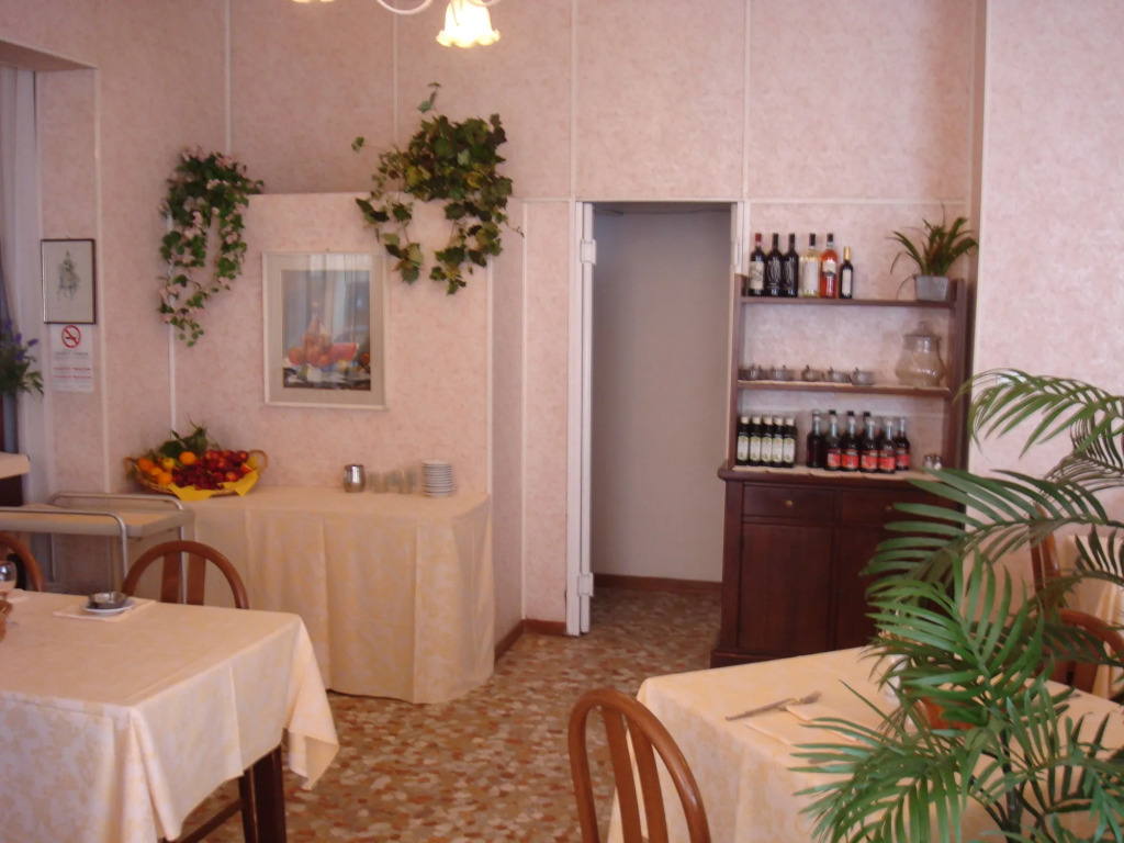 Hotel Marlisa Pier