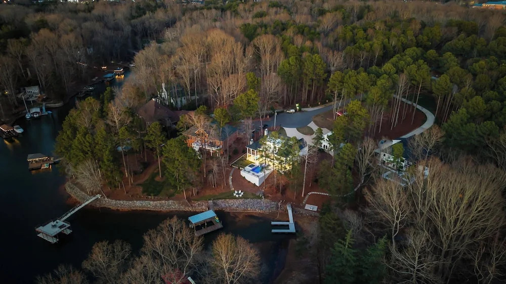 Southern Bell Estate by Avantstay Waterfront Luxury