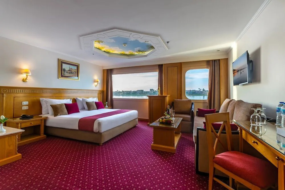 MS Chatteau lafayette Nile Cruise