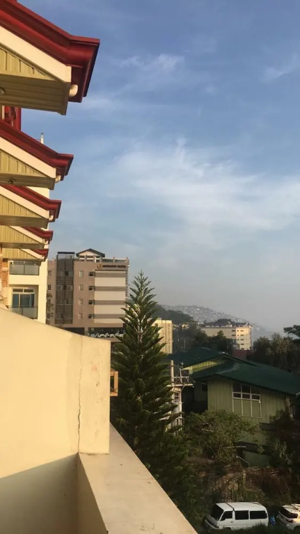 2BR 405 Ross Anne Baguio Transient