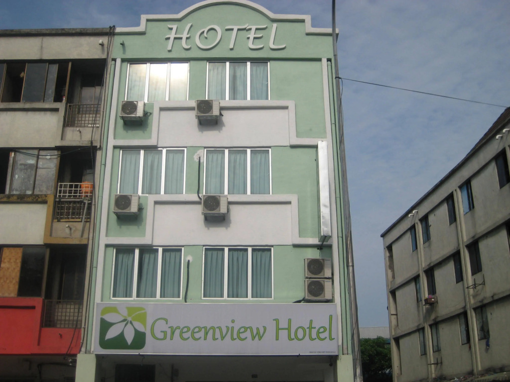 Greenleaf Hotel & Cafe PLT