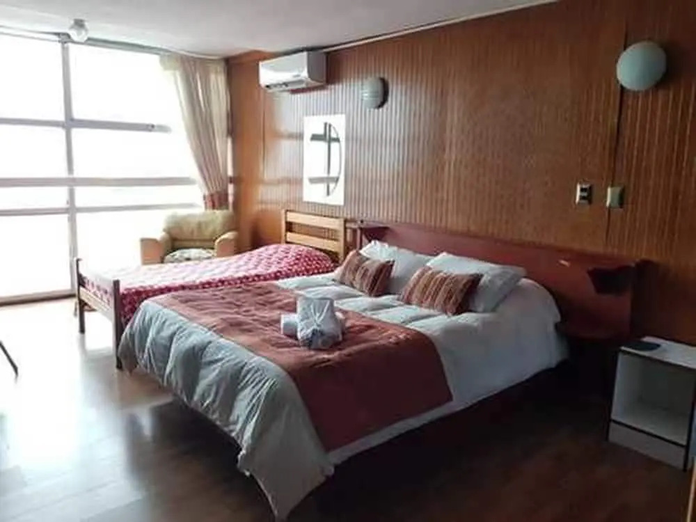 Hotel Aurora Tome