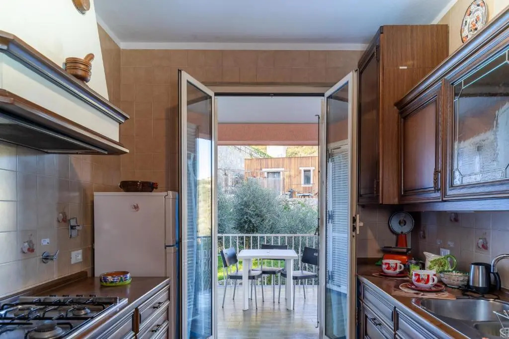 118 - Casa Sole Luna VISTA MARE 500metri dalla spiaggia, garage a pagamento