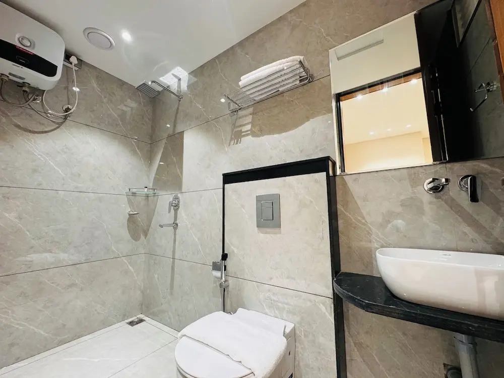 Hotel Satya Shree