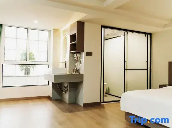 Taozi Hotel