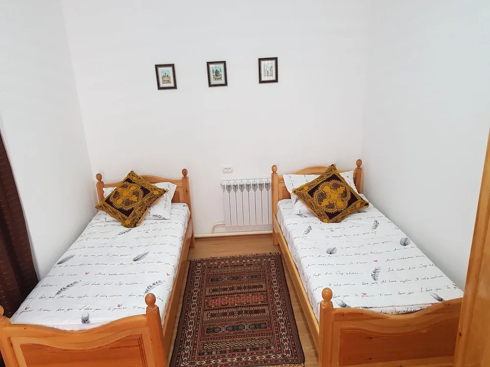 Sahro Hotel