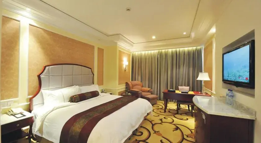 Fenghua Pacific Grand Hotel