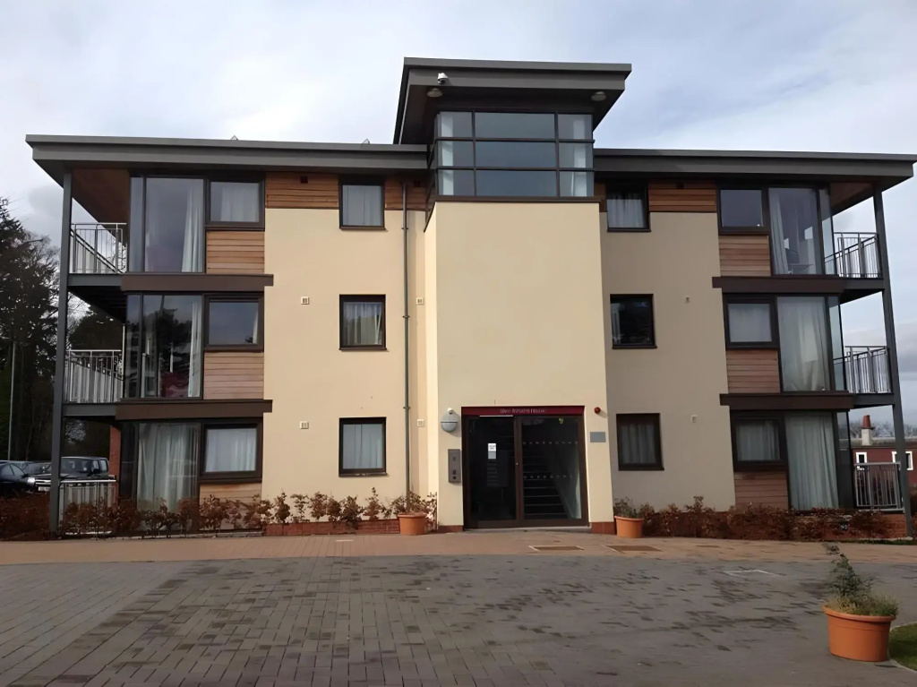 Perth Youth Hostel and Apartments