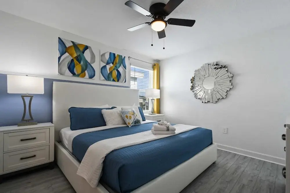 Striking Disney Themed10br Pool/spa/game Room