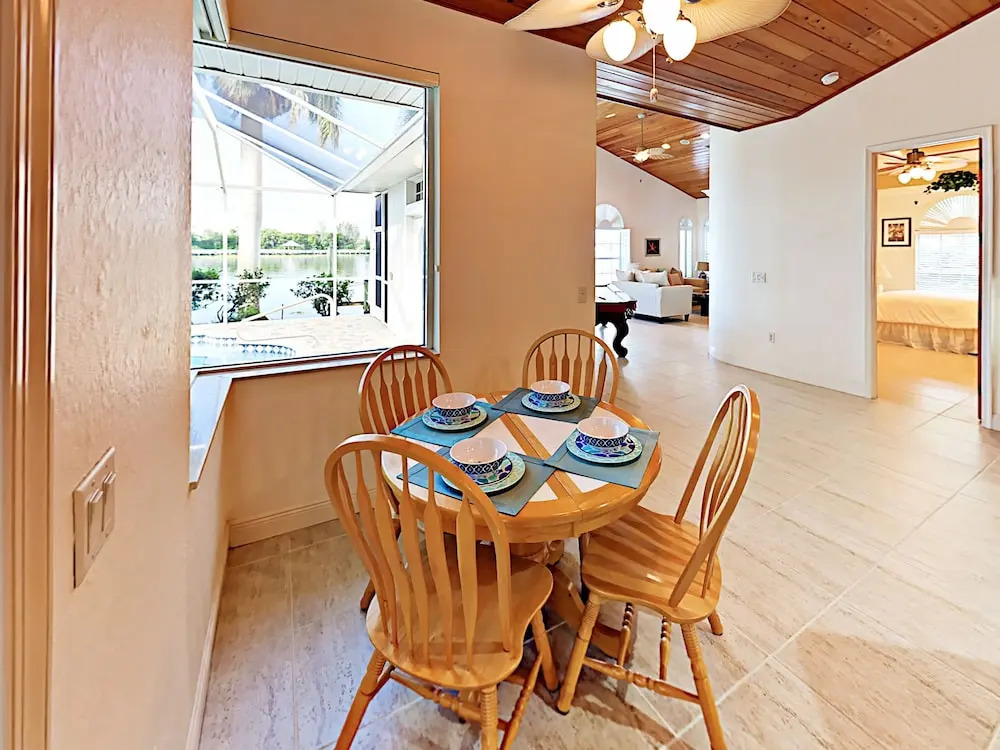 801 SW 2nd Ave House 4 Bedrooms 2 Bathrooms Home