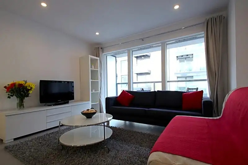 Thesqua.re Dance Square Apartments