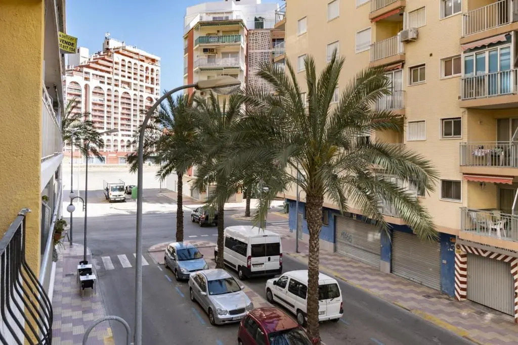 Mar Y Montaña, 2º-18