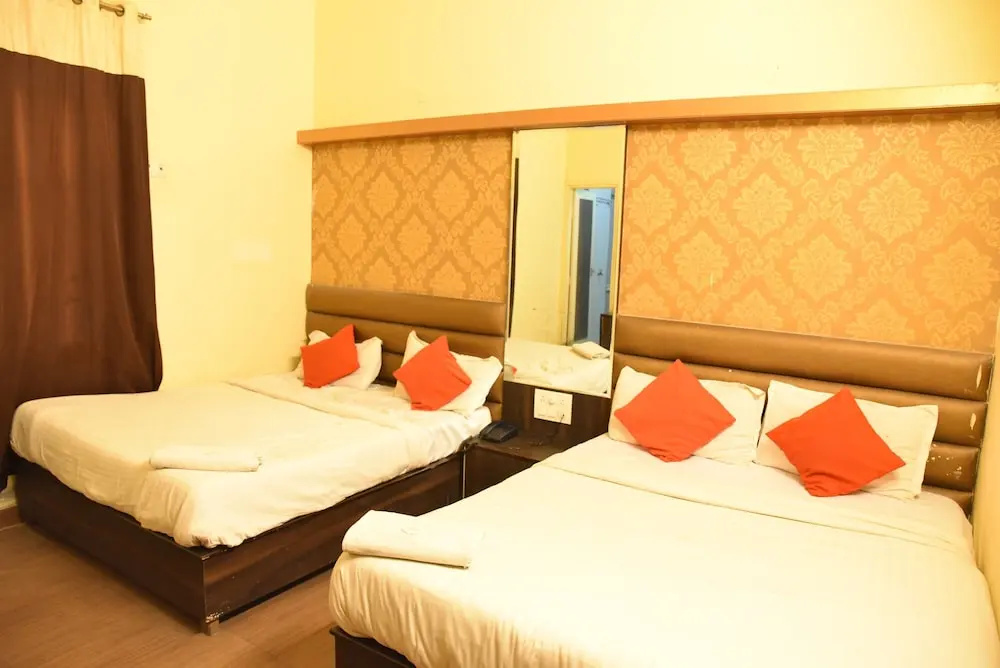 Hotel C-9