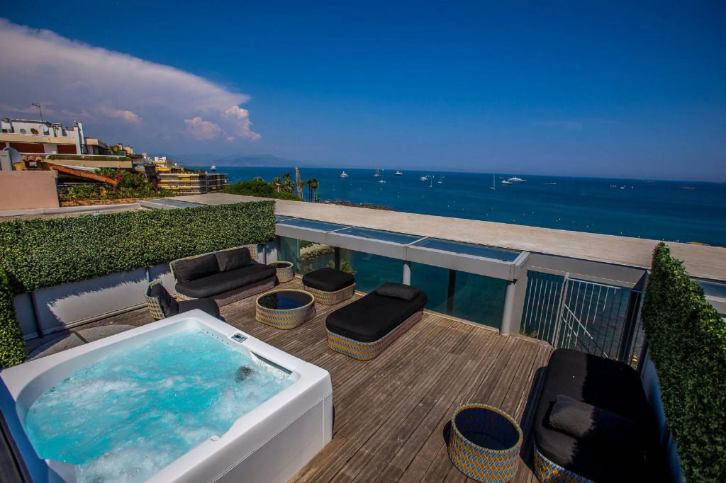 Royal Antibes - Luxury Hotel, Résidence, Beach & Spa