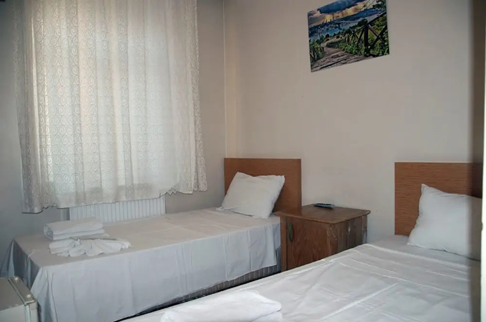 OTEL GOLDEN SKY
