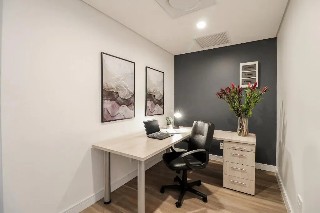 Reserved Suites Illovo