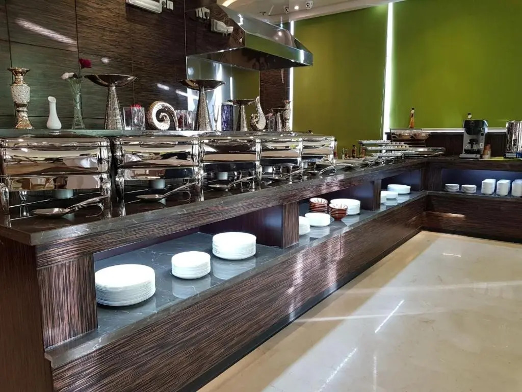 Thwary Hotel Suites