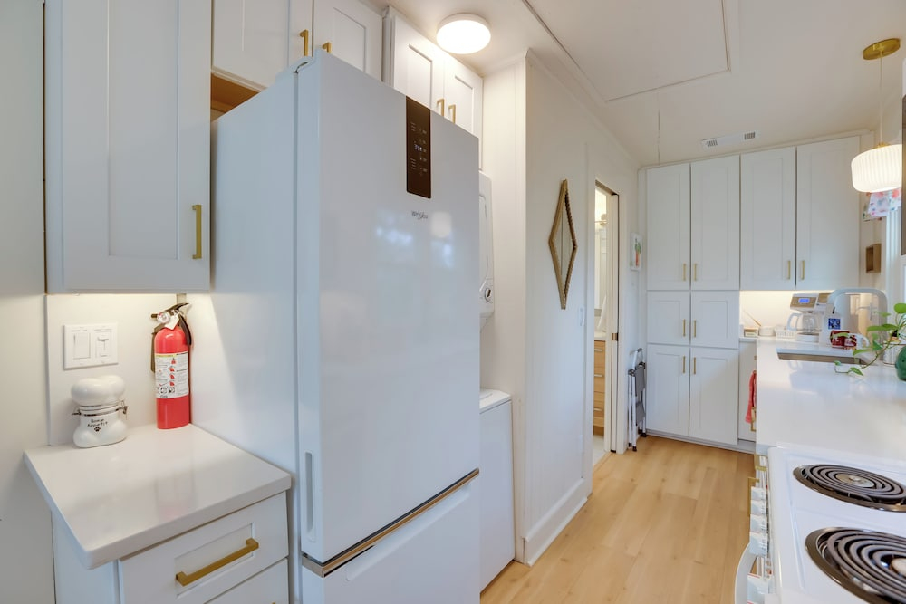 2 Mi to Bryant-denny Stadium! Pet-friendly Home