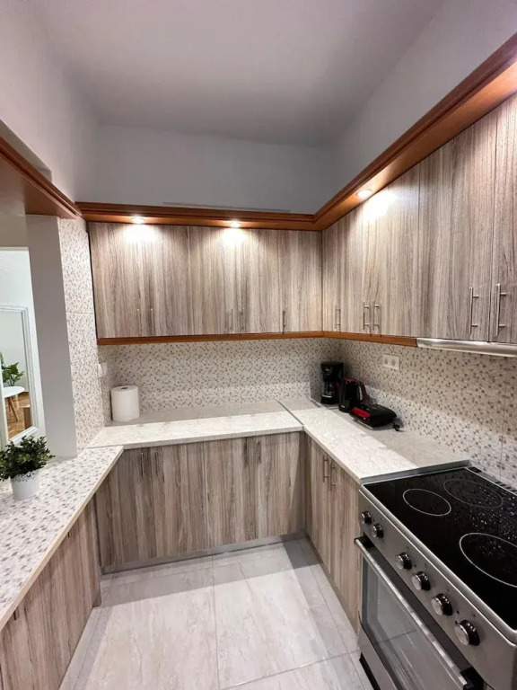 Nature House - At093