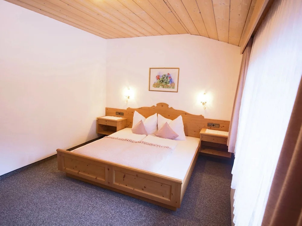 Charming Apartment in Ehrwald With Roofed Terrace