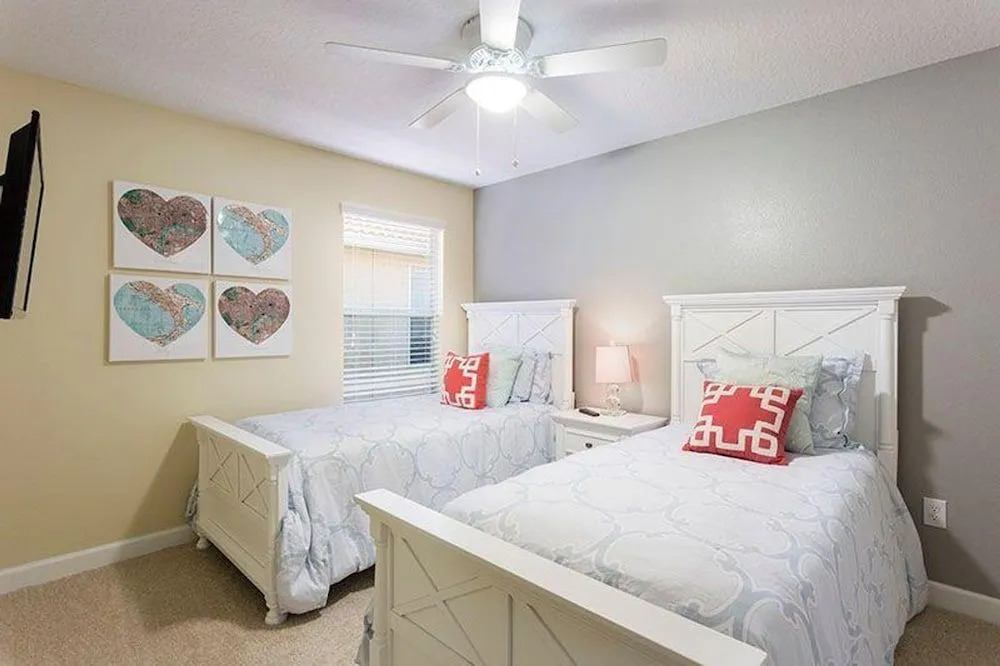 Paradise Palms 2934