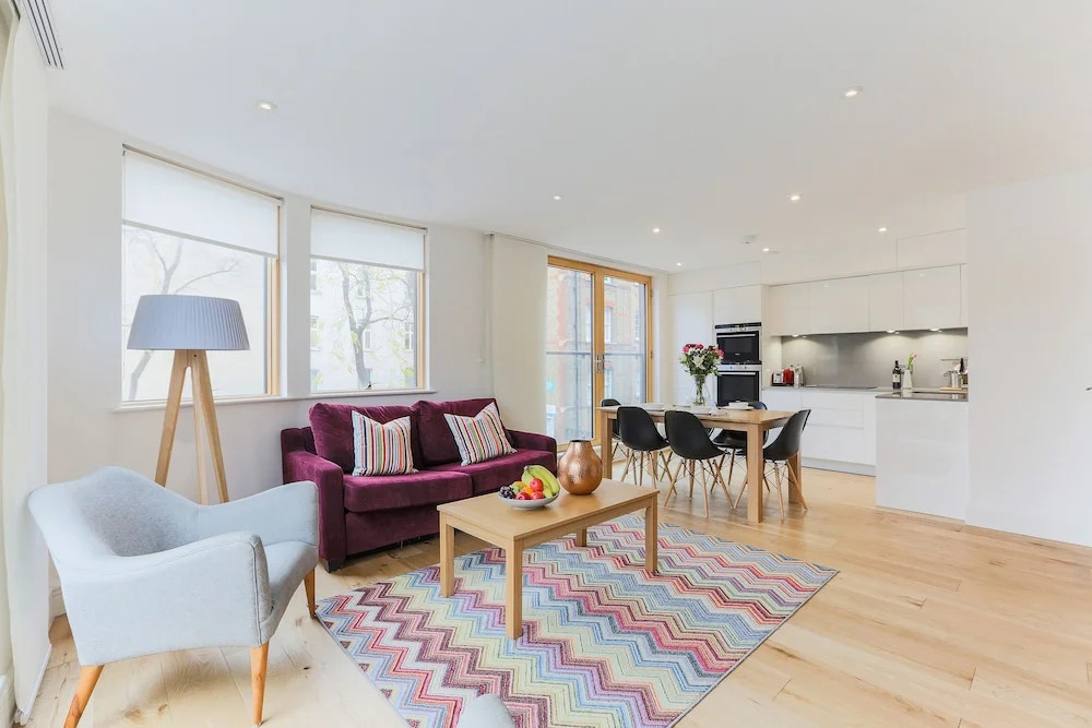 Lambeth North One