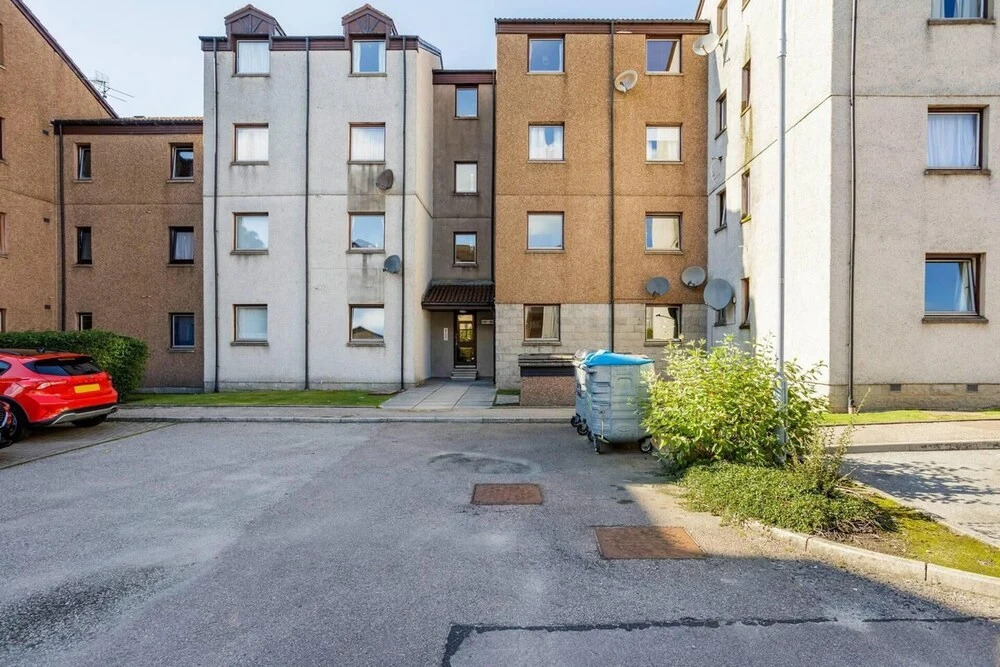 Summit Stylish Headland Court Apartment 2 Bedroom