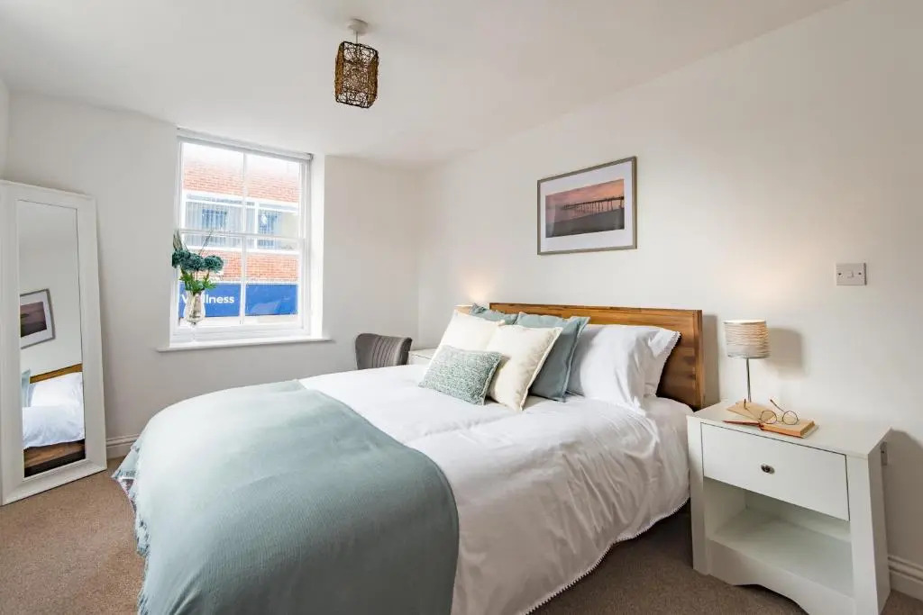 Pebble Bay - beautiful apartment in Deal, close to the beach